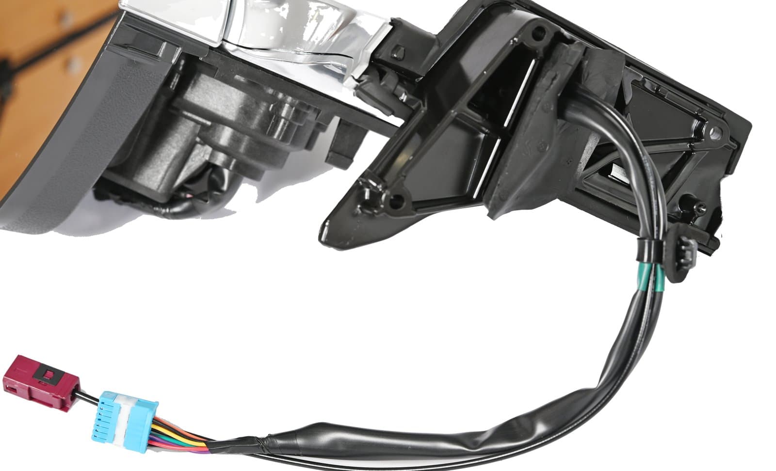 Espelho Retrovisor Exterior Direito Model 3 (2017-2020) — moldura cromada - vista 3
